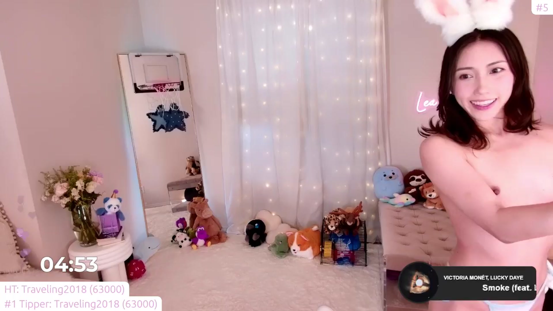 Gallery image thumbnail from lea_amano's myfreecams stream on, 03/30/2024, 02:18 image 11 of 20