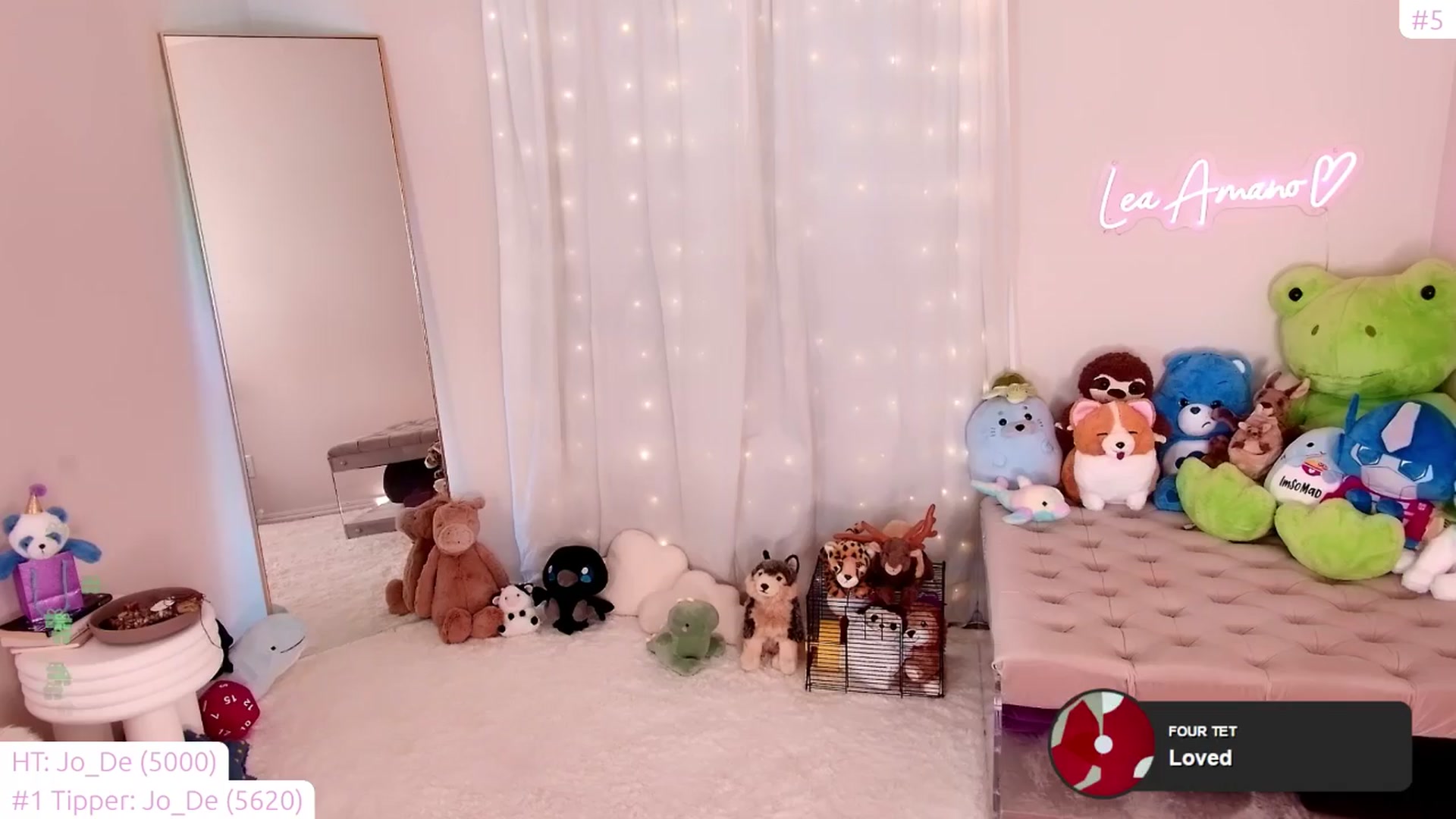 Gallery image thumbnail from lea_amano's myfreecams stream on, 03/31/2024, 05:14 image 17 of 20