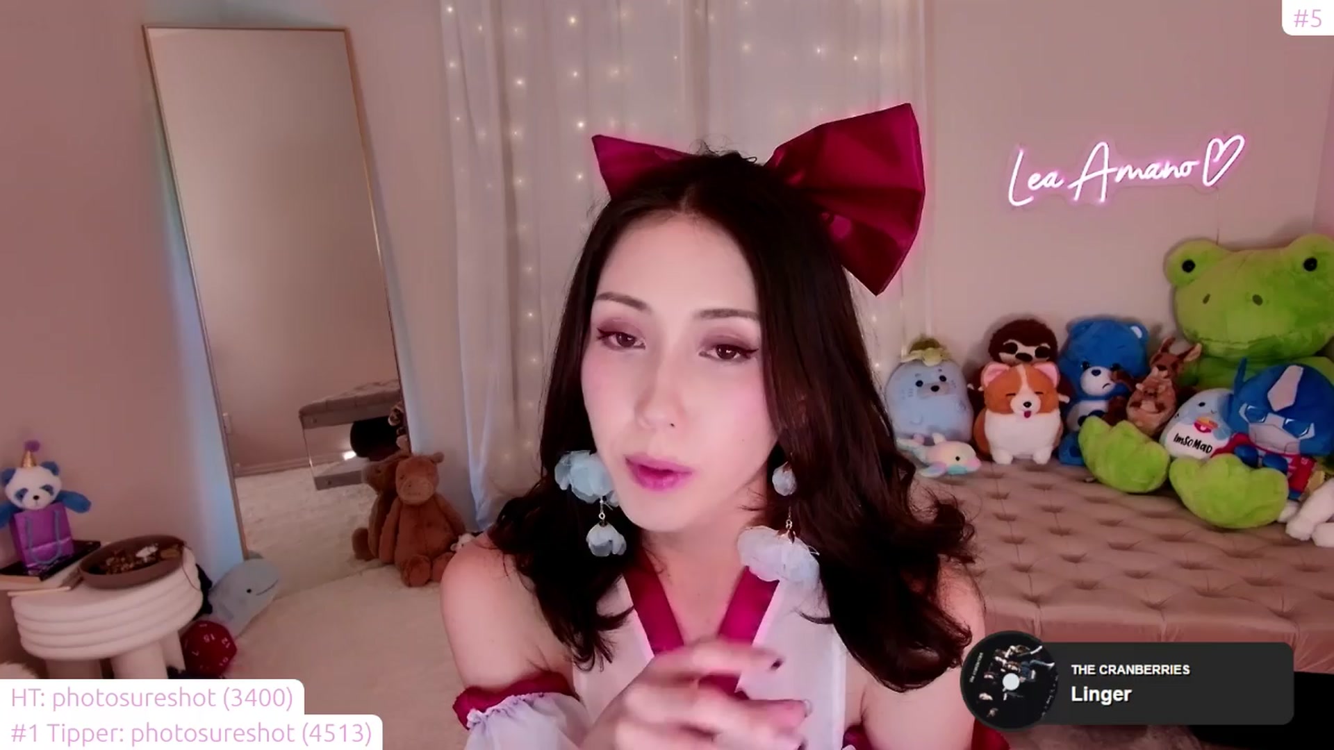 Gallery image thumbnail from lea_amano's myfreecams stream on, 03/31/2024, 05:14 image 14 of 20