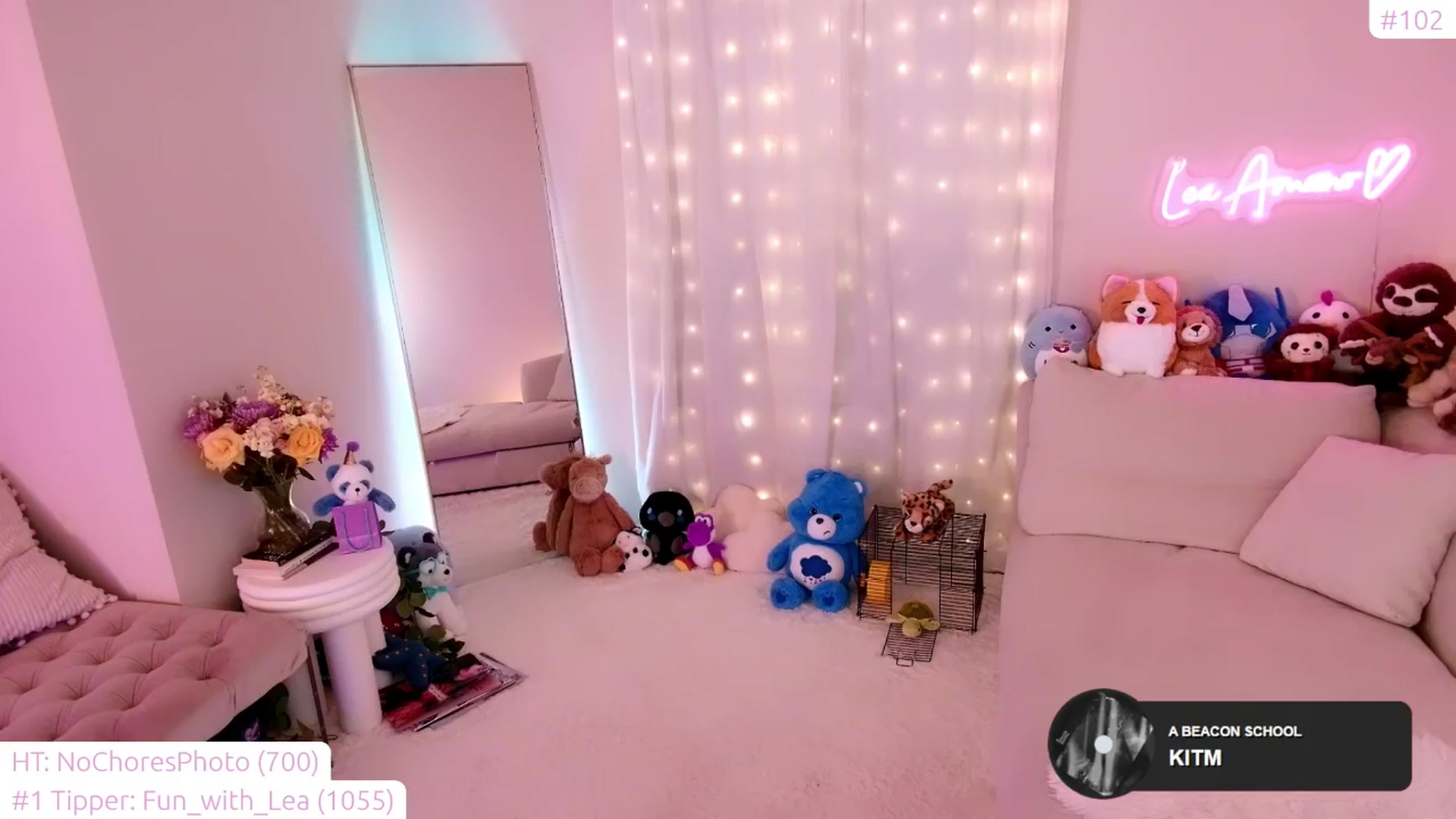 Gallery image thumbnail from lea_amano's myfreecams stream on, 04/07/2024, 08:10 image 2 of 20