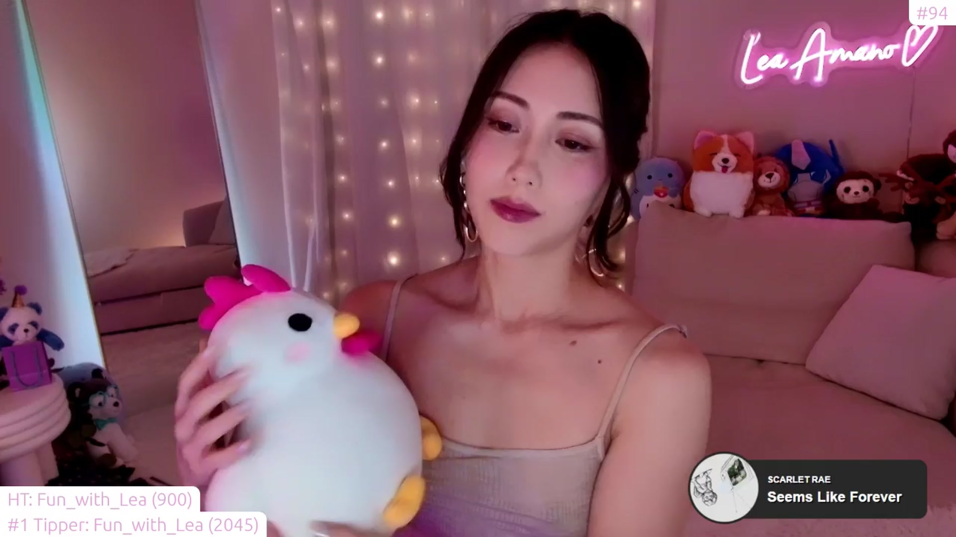 Gallery image thumbnail from lea_amano's myfreecams stream on, 04/07/2024, 08:10 image 5 of 20