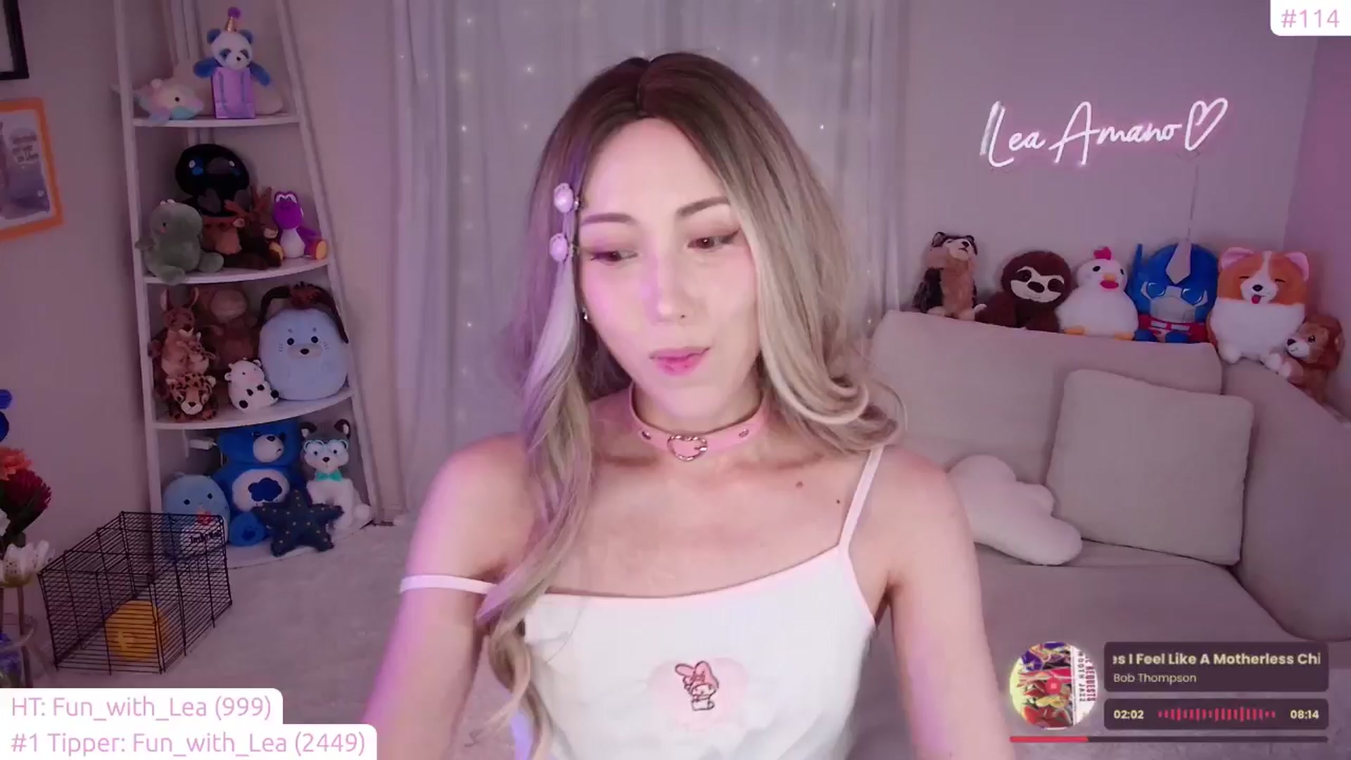 Gallery image thumbnail from lea_amano's myfreecams stream on, 06/06/2024, 04:07 image 9 of 20