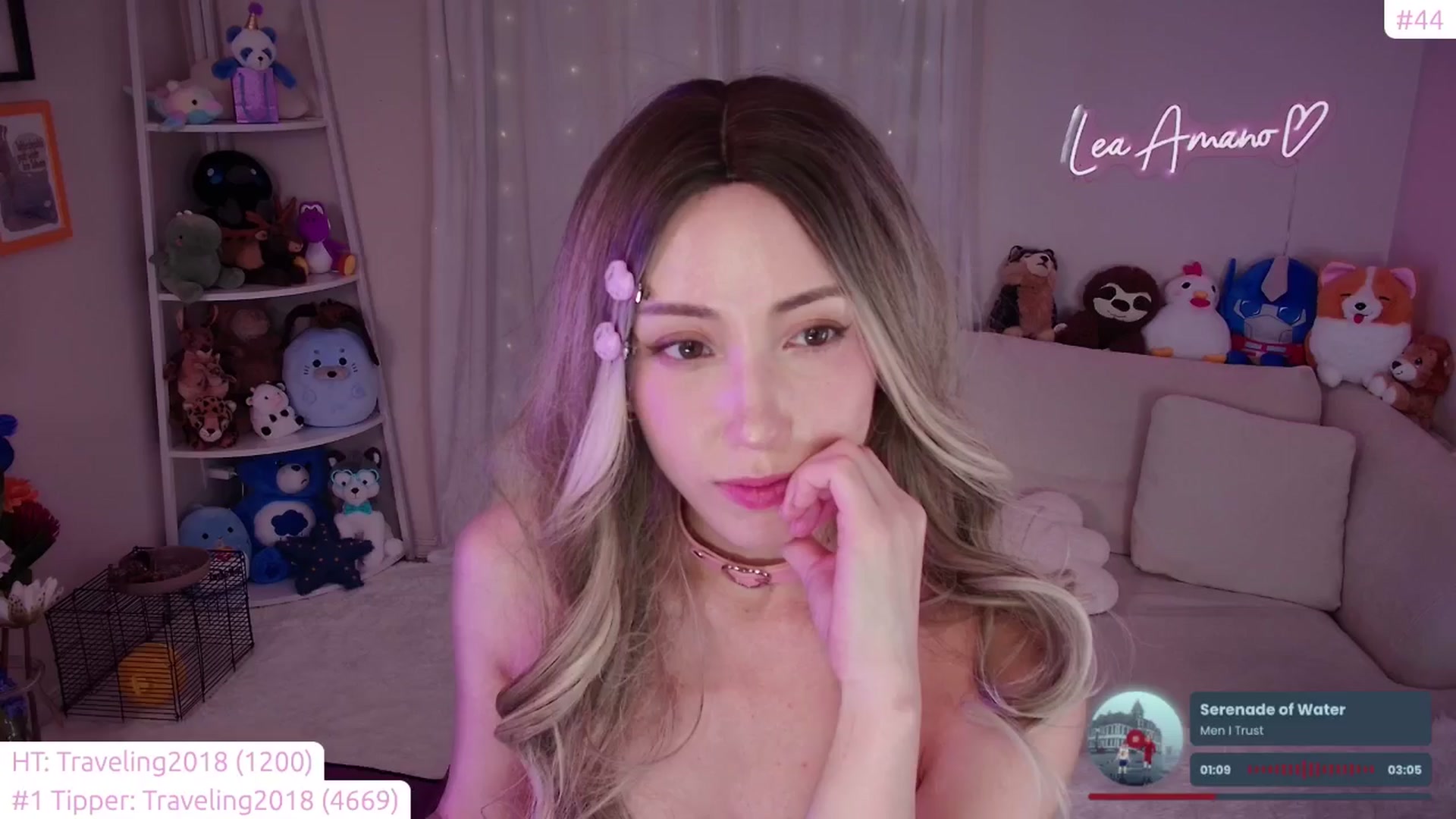 Gallery image thumbnail from lea_amano's myfreecams stream on, 06/06/2024, 04:07 image 20 of 20