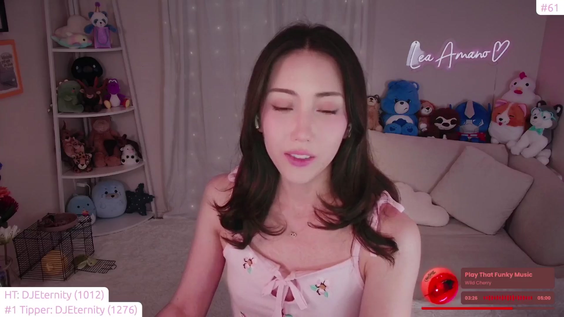 Gallery image thumbnail from lea_amano's myfreecams stream on, 06/08/2024, 05:15 image 5 of 20