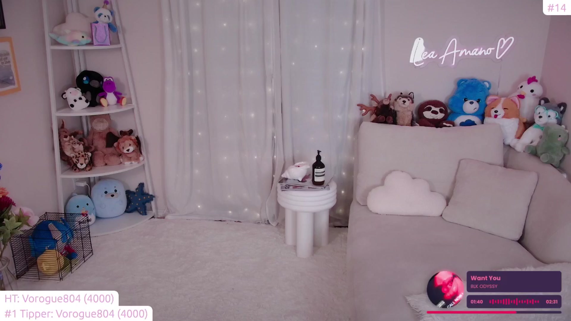 Gallery image thumbnail from lea_amano's myfreecams stream on, 06/20/2024, 07:17 image 17 of 20