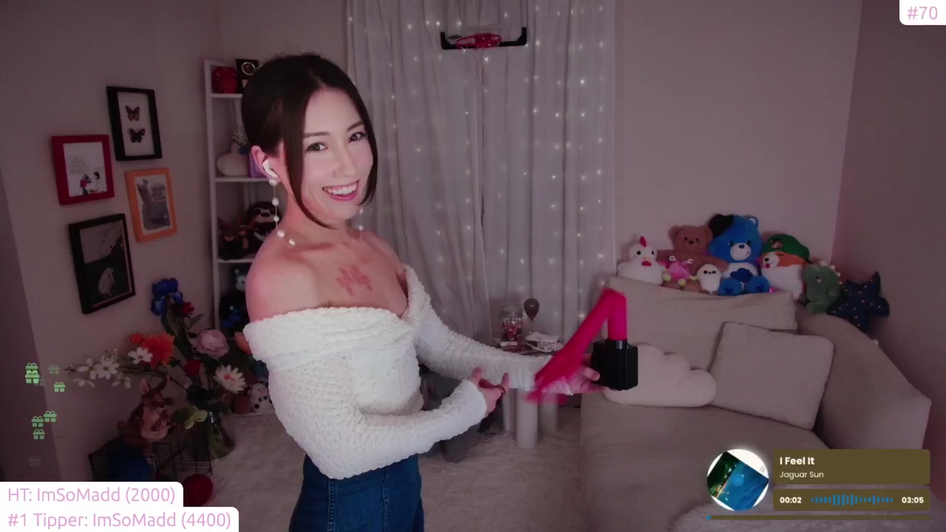 Gallery image thumbnail from lea_amano's myfreecams stream on, 09/07/2024, 04:28 image 3 of 20