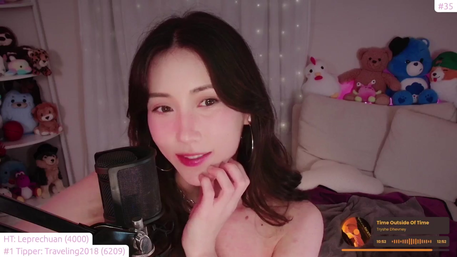 Gallery image thumbnail from lea_amano's myfreecams stream on, 09/14/2024, 04:07 image 19 of 20