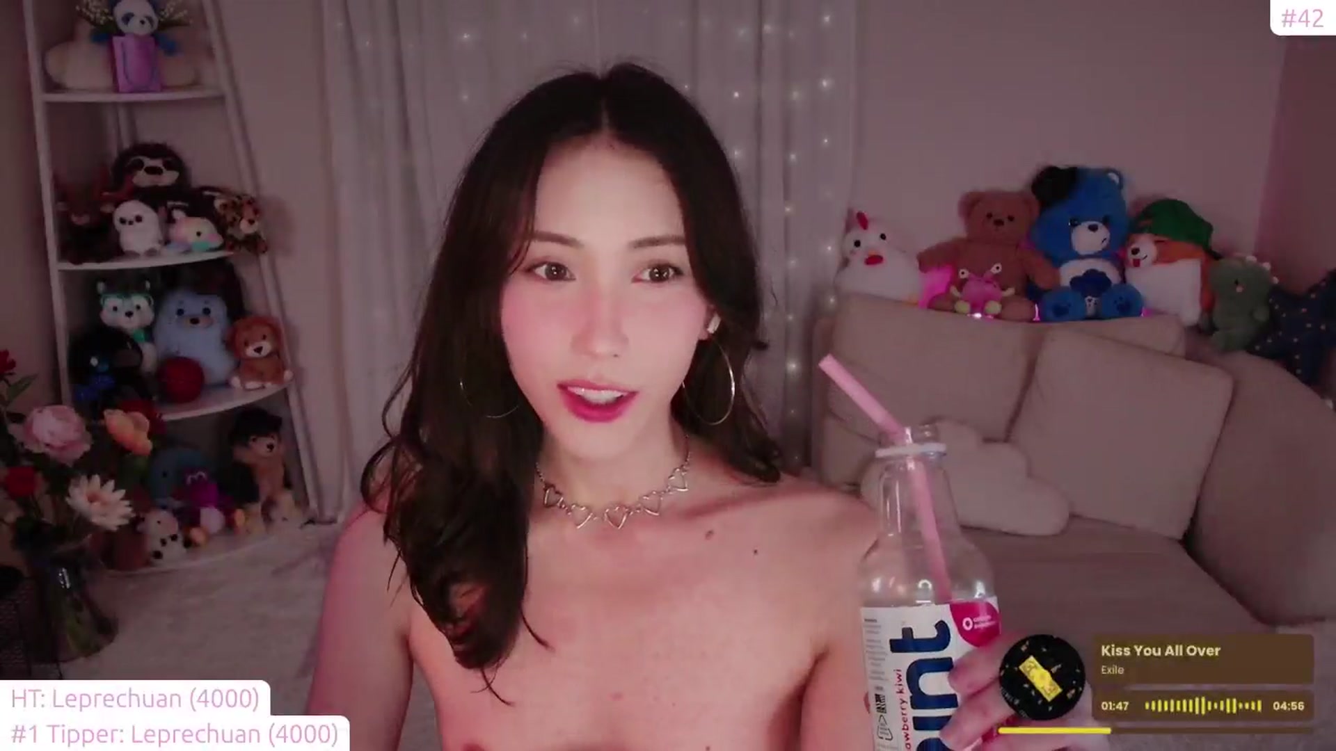 Gallery image thumbnail from lea_amano's myfreecams stream on, 09/14/2024, 04:07 image 12 of 20