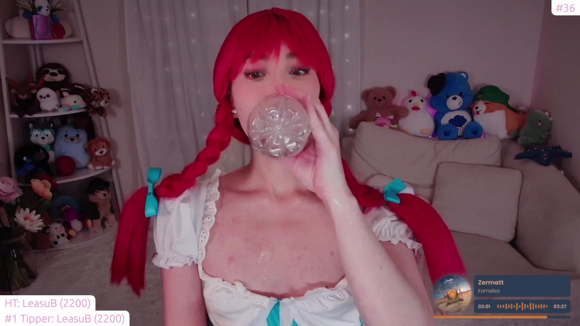 Gallery image thumbnail from lea_amano's myfreecams stream on, 09/22/2024, 07:38 image 8 of 20