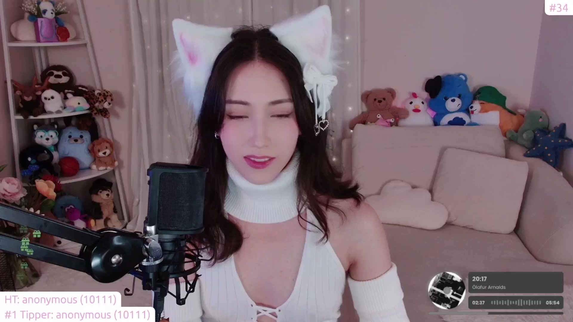 Gallery image thumbnail from lea_amano's myfreecams stream on, 09/25/2024, 05:59 image 3 of 20