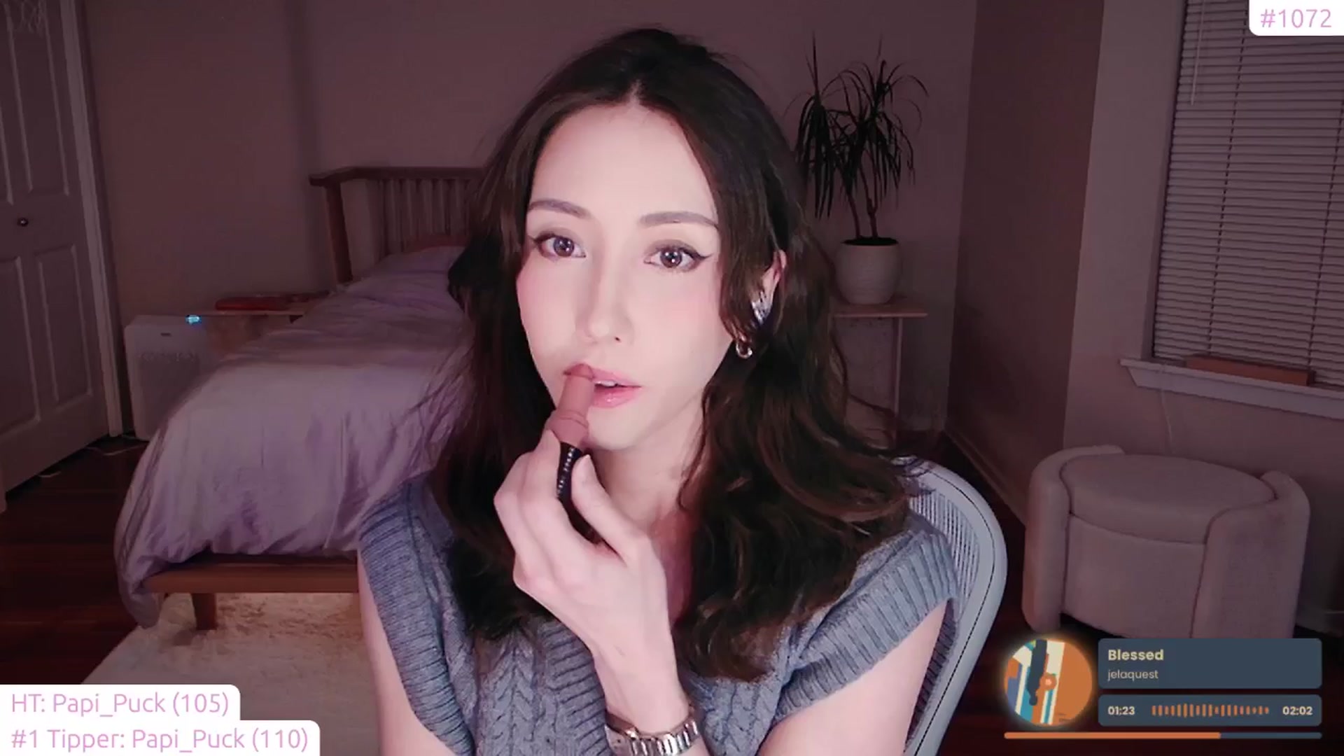 Gallery image thumbnail from lea_amano's myfreecams stream on, 11/04/2024, 07:03 image 5 of 20