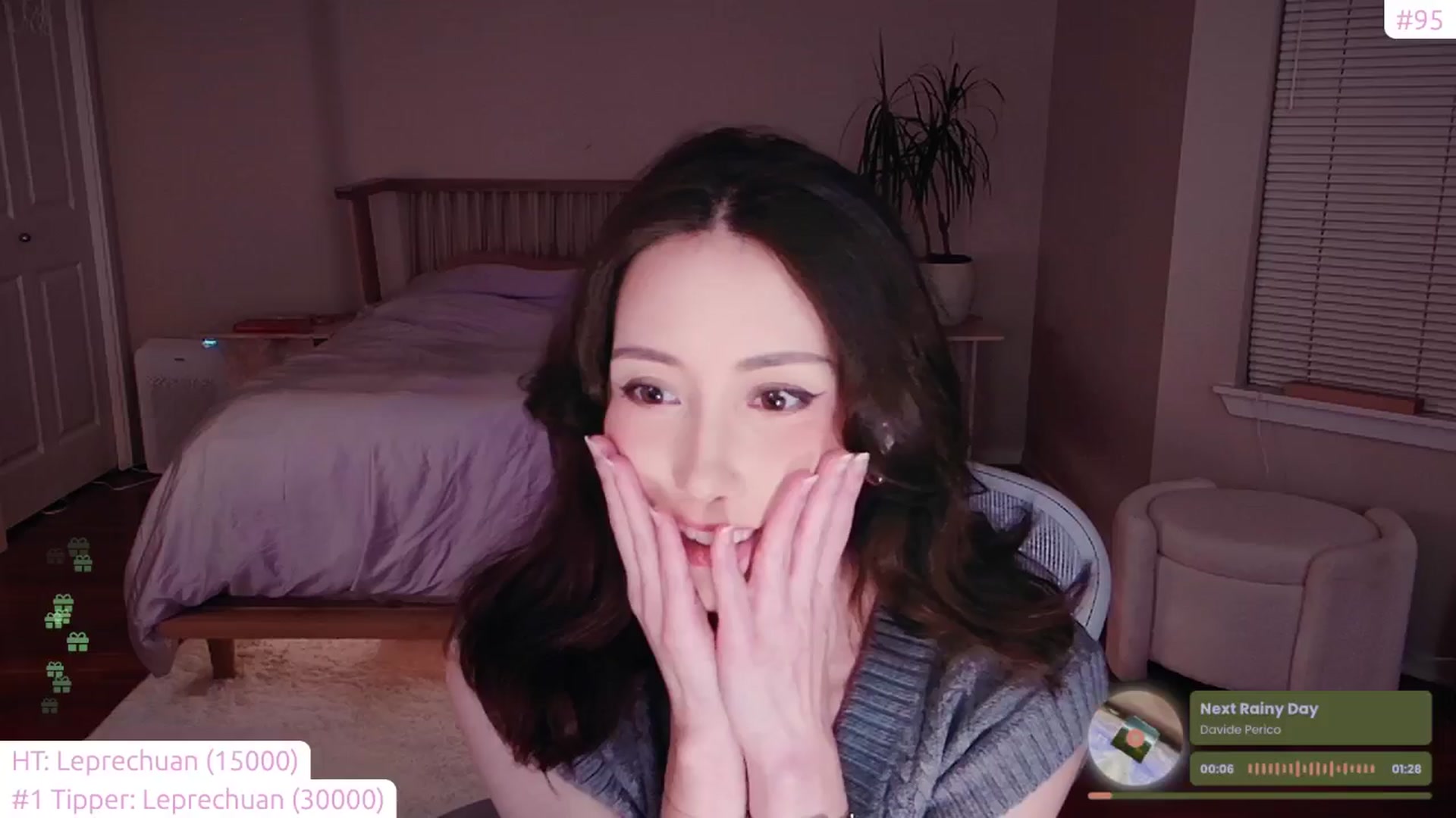 Gallery image thumbnail from lea_amano's myfreecams stream on, 11/04/2024, 07:26 image 8 of 20