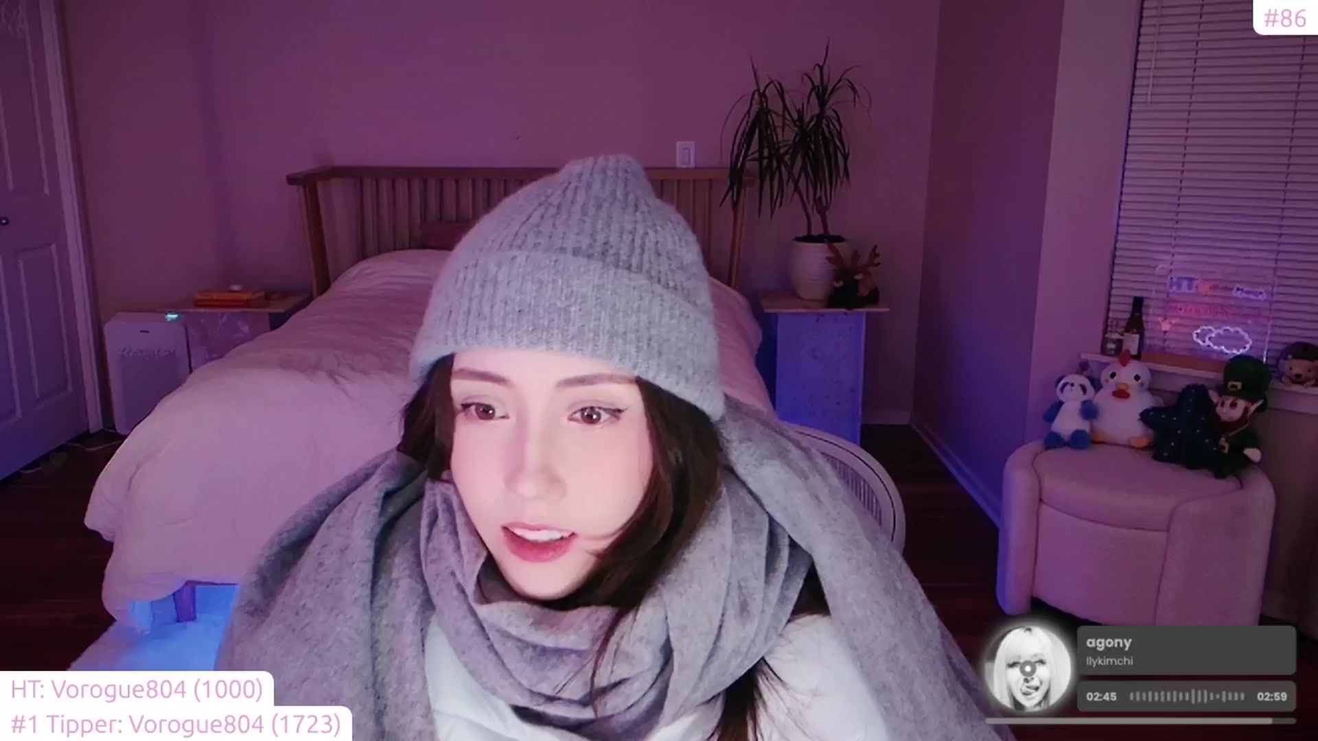 Gallery image thumbnail from lea_amano's myfreecams stream on, 11/06/2024, 06:51 image 7 of 20