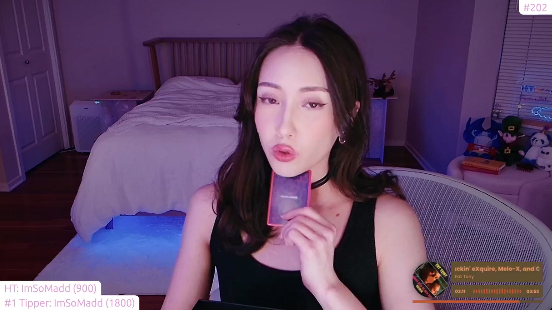 Gallery image thumbnail from lea_amano's myfreecams stream on, 11/13/2024, 04:47 image 6 of 20