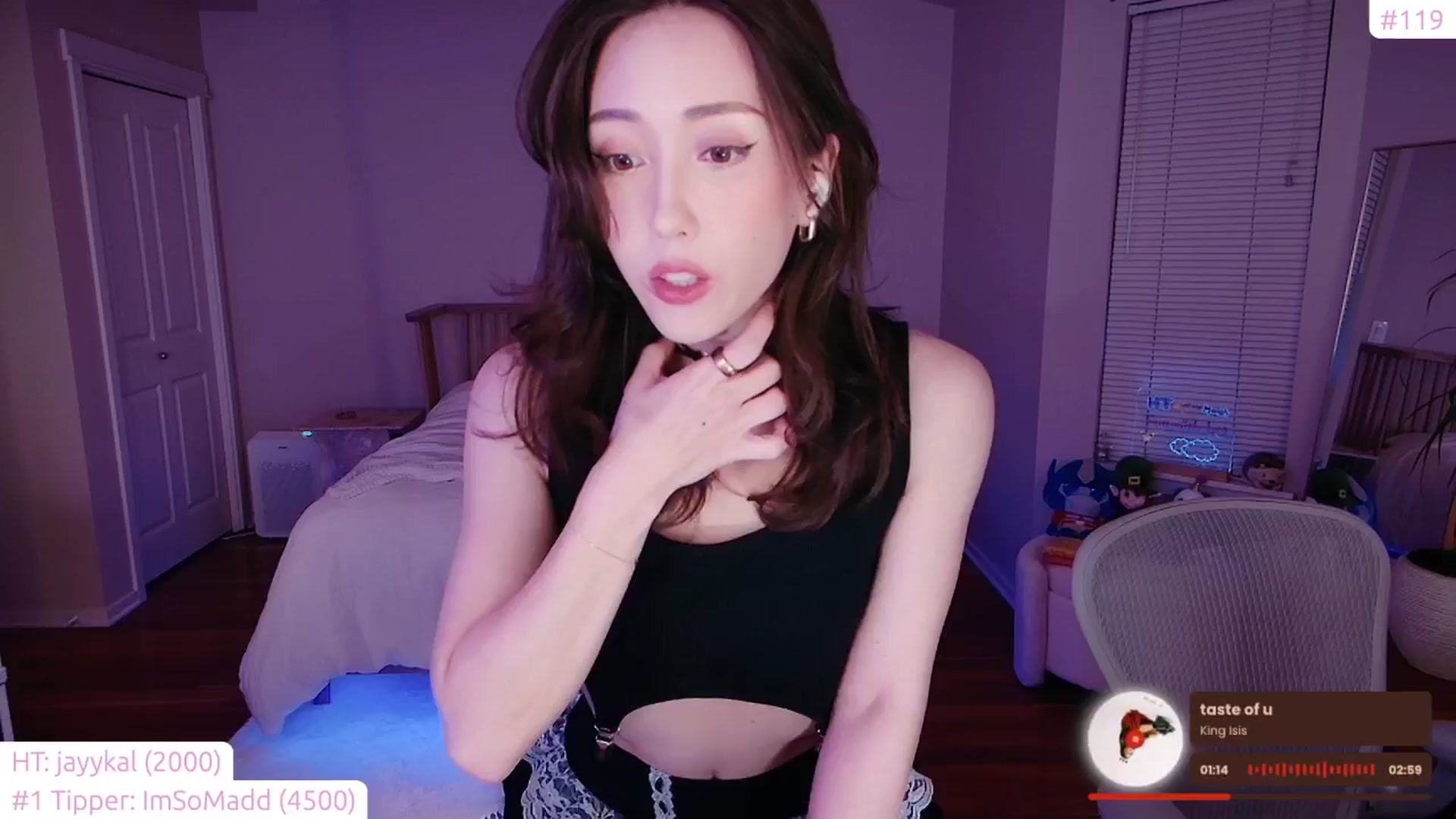 Gallery image thumbnail from lea_amano's myfreecams stream on, 11/13/2024, 06:17 image 15 of 20