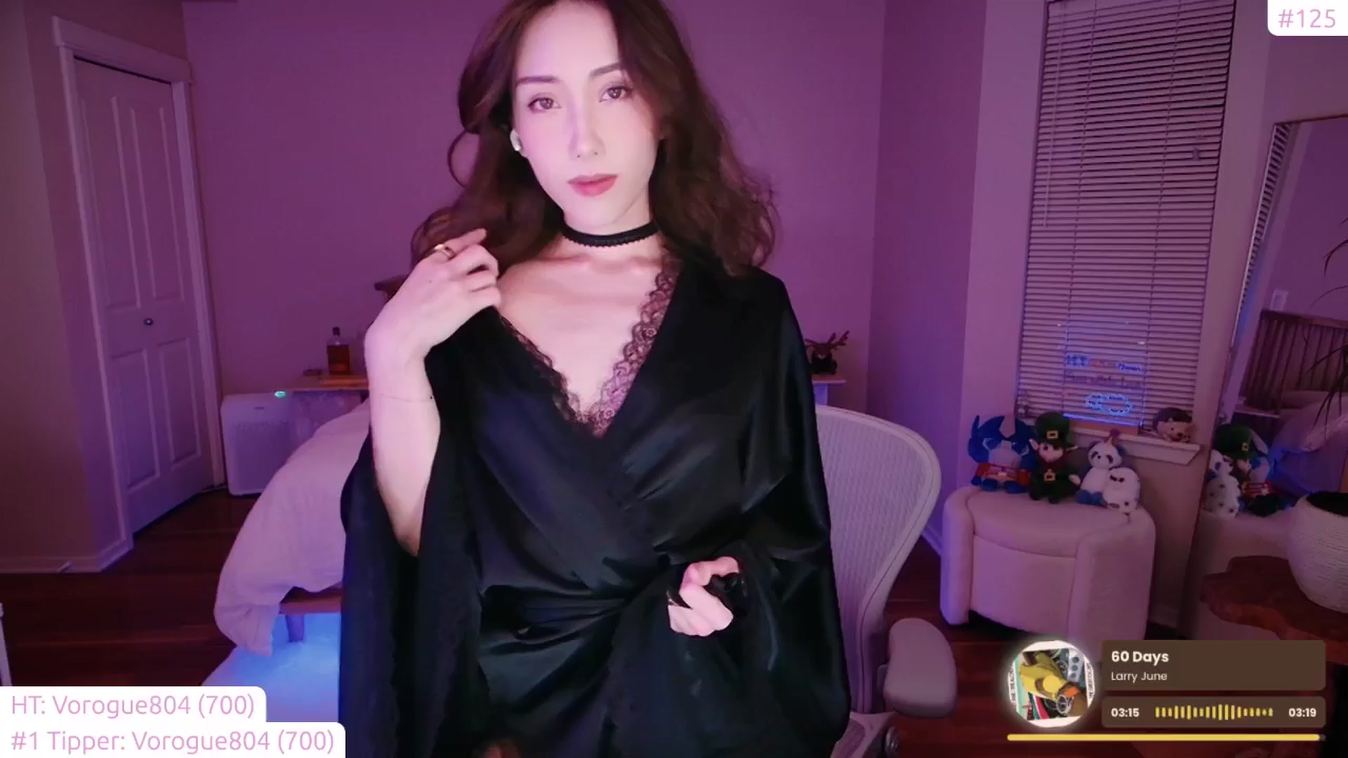 Gallery image thumbnail from lea_amano's myfreecams stream on, 11/16/2024, 07:58 image 1 of 20