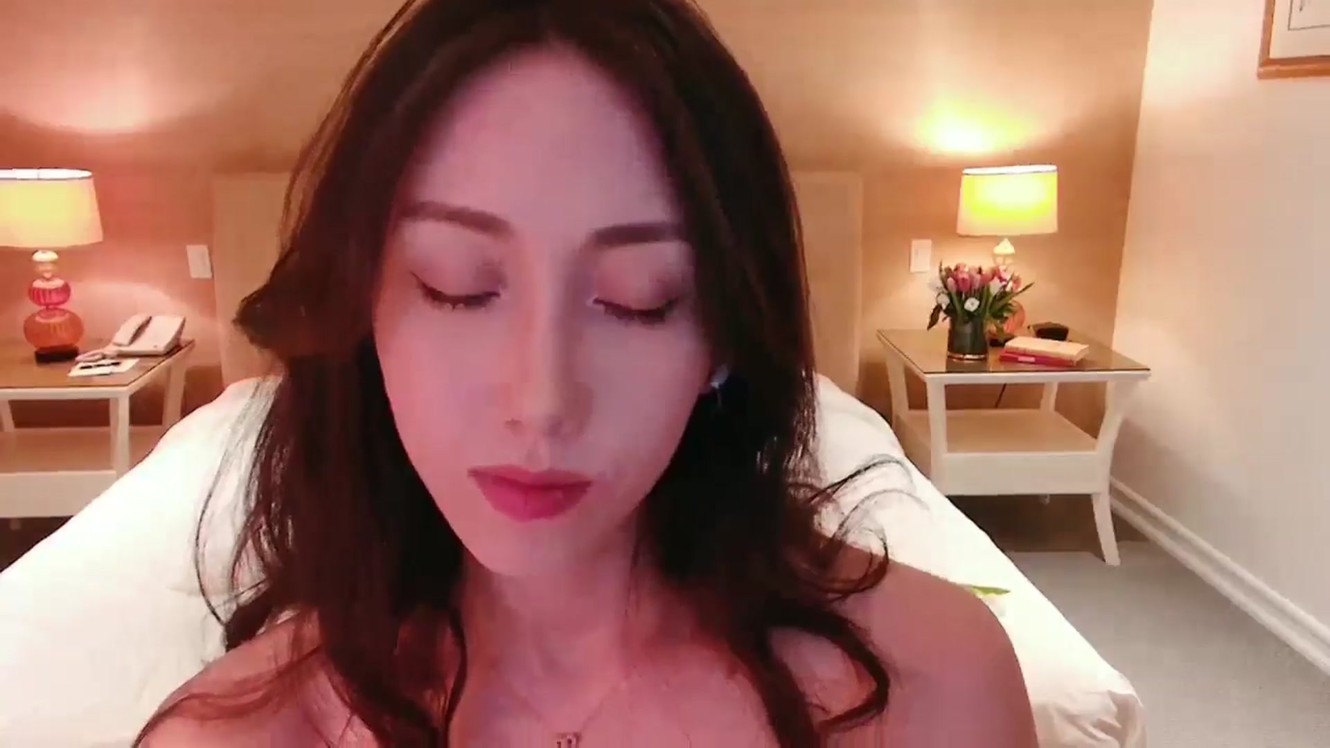 Gallery image thumbnail from lea_amano's myfreecams stream on, 11/23/2024, 06:32 image 19 of 20