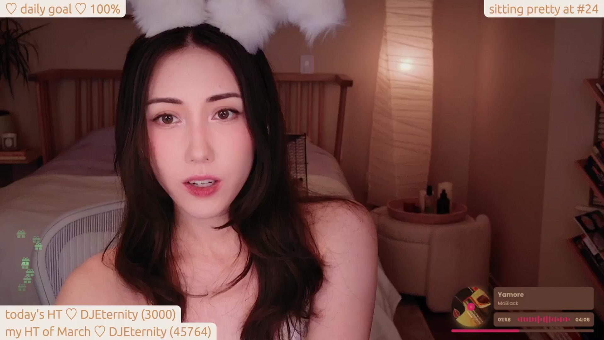 Gallery image thumbnail from lea_amano's myfreecams stream on, 03/22/2025, 05:37 image 6 of 20