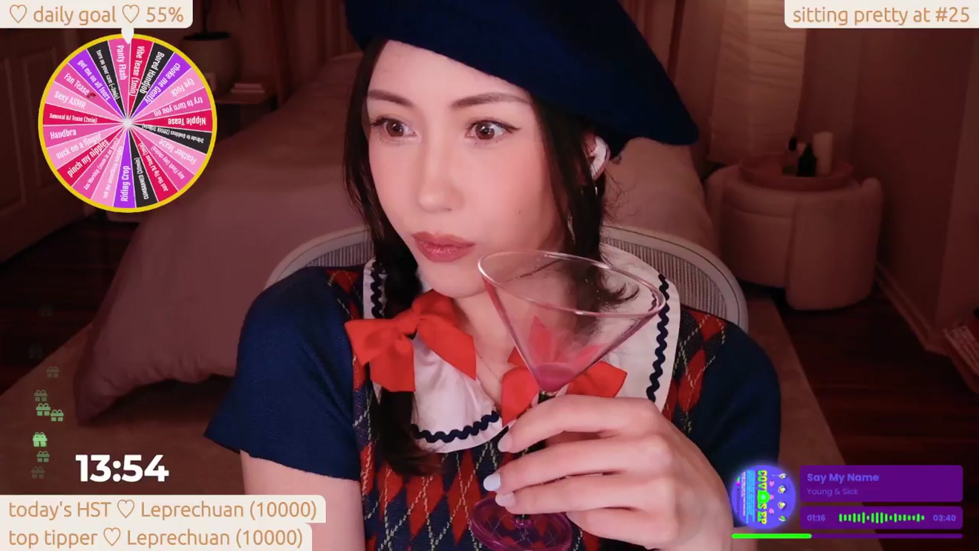 Gallery image thumbnail from lea_amano's myfreecams stream on, 03/30/2025, 08:25 image 8 of 20