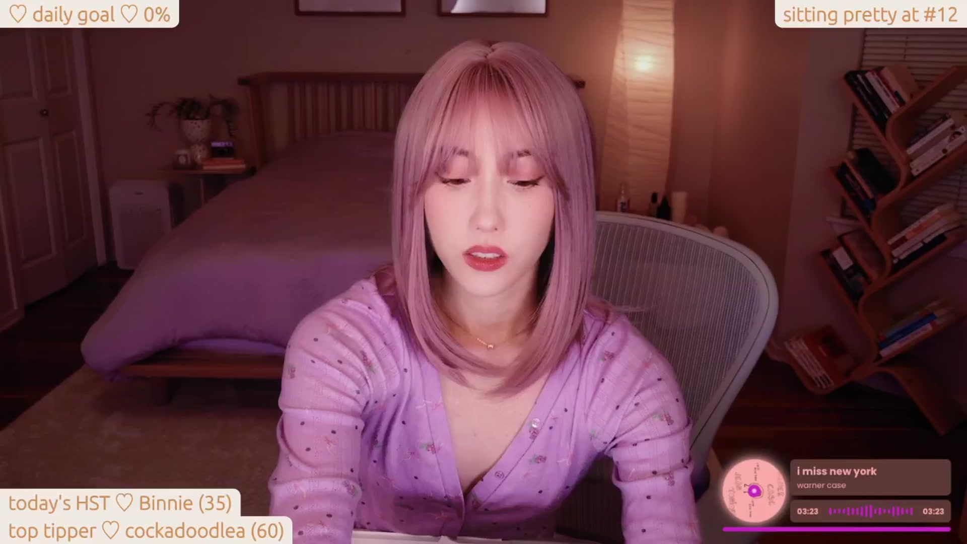Gallery image thumbnail from lea_amano's myfreecams stream on, 04/23/2025, 06:13 image 2 of 20