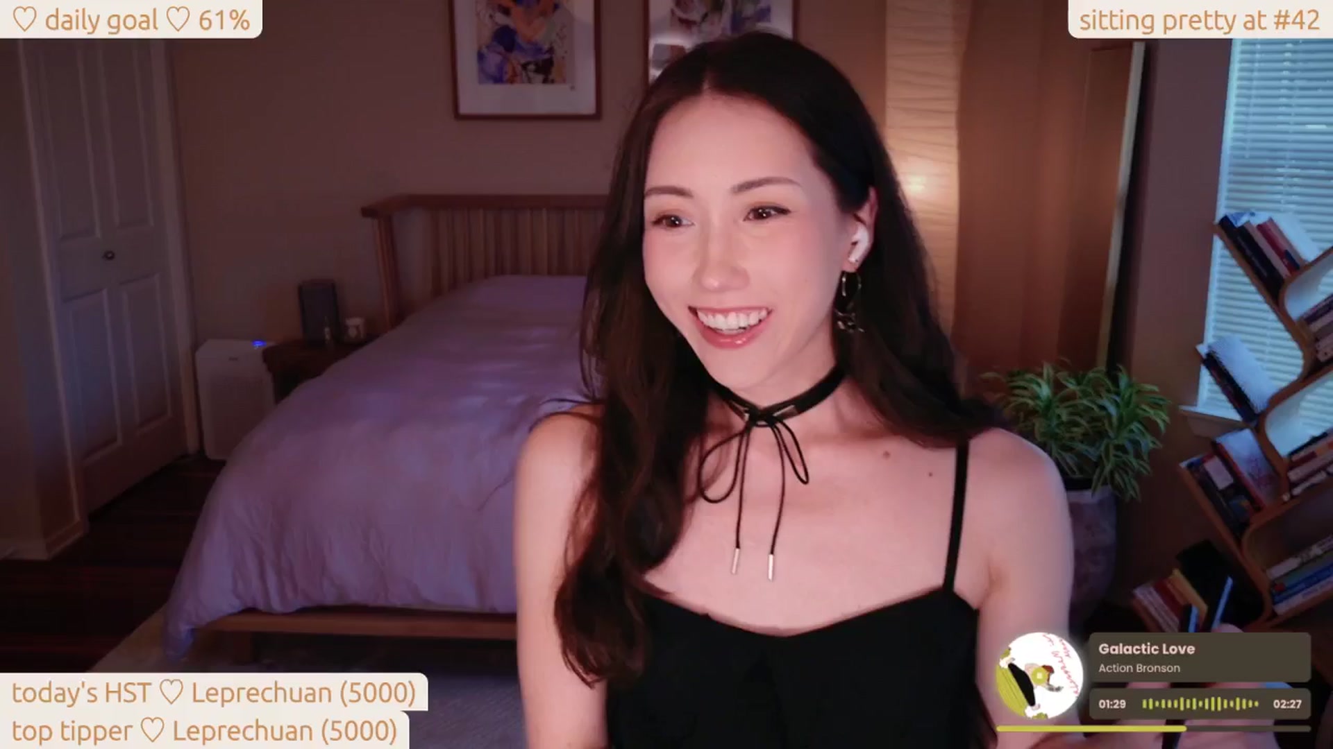 Gallery image thumbnail from lea_amano's myfreecams stream on, 07/24/2025, 02:36 image 10 of 20