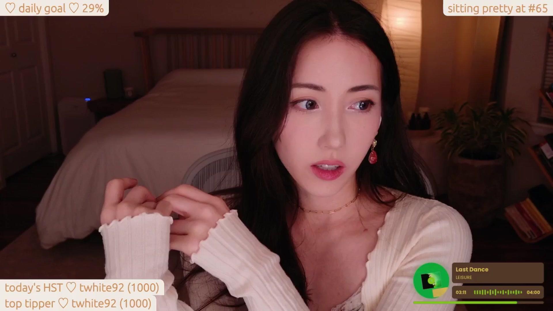 Gallery image thumbnail from lea_amano's myfreecams stream on, 09/07/2025, 09:28 image 12 of 20