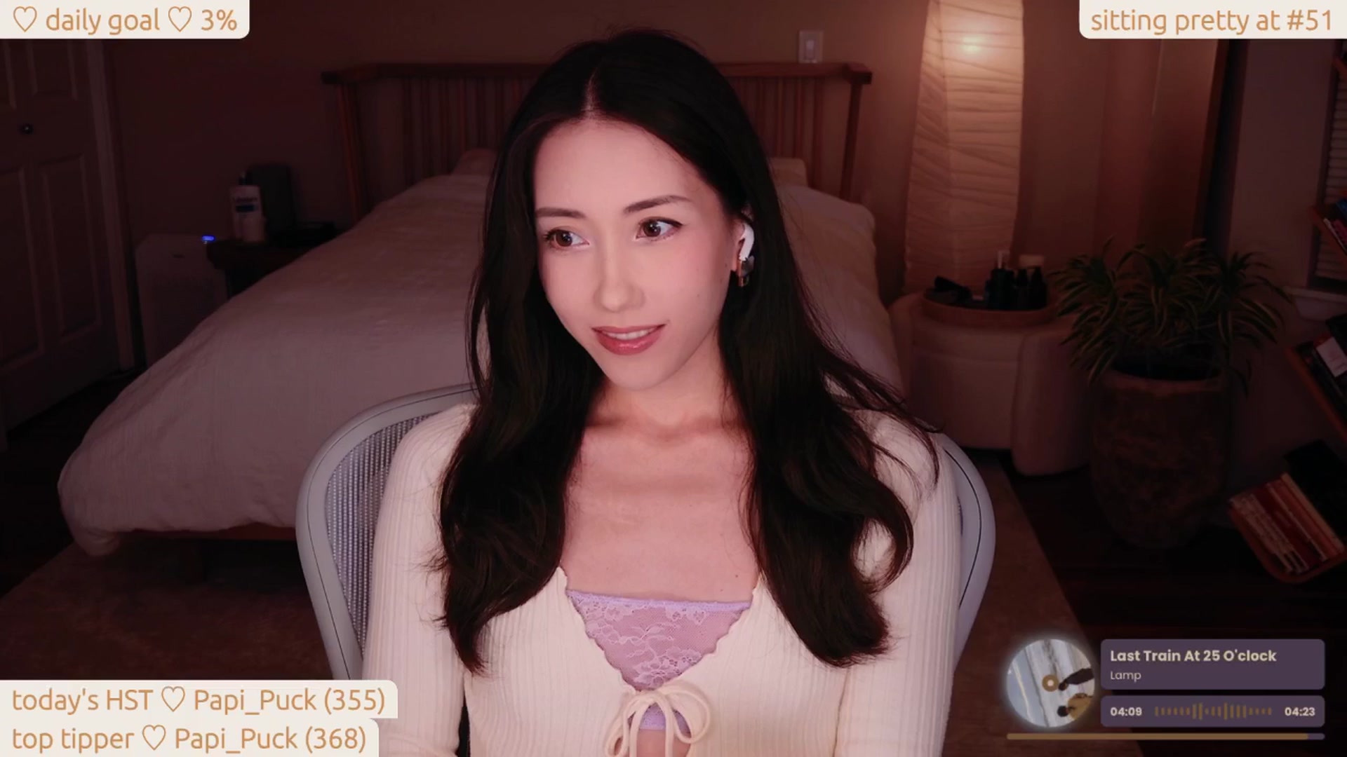 Gallery image thumbnail from lea_amano's myfreecams stream on, 09/18/2025, 06:37 image 5 of 20