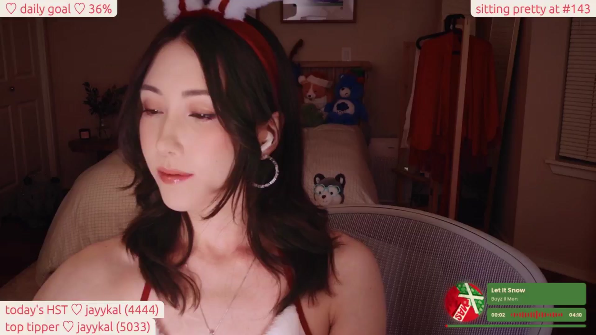 Gallery image thumbnail from lea_amano's myfreecams stream on, 12/26/2025, 06:54 image 10 of 20