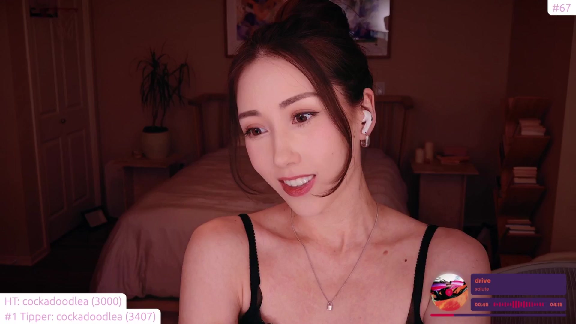 Gallery image thumbnail from lea_travels's myfreecams stream on, 02/08/2025, 05:04 image 17 of 20