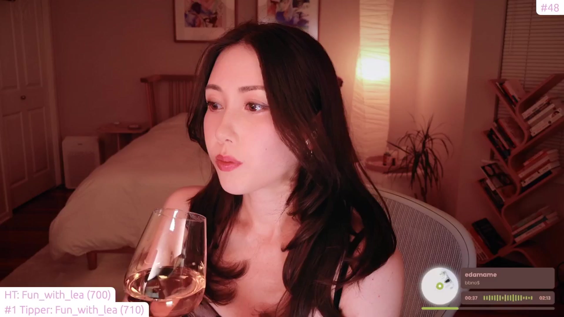 Gallery image thumbnail from lea_travels's myfreecams stream on, 02/27/2025, 04:16 image 11 of 20