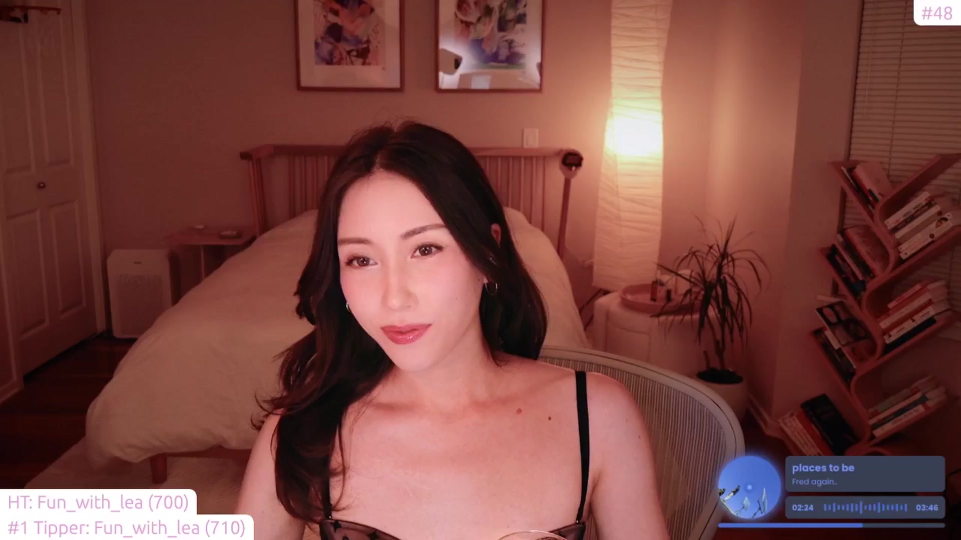 Gallery image thumbnail from lea_travels's myfreecams stream on, 02/27/2025, 04:16 image 9 of 20