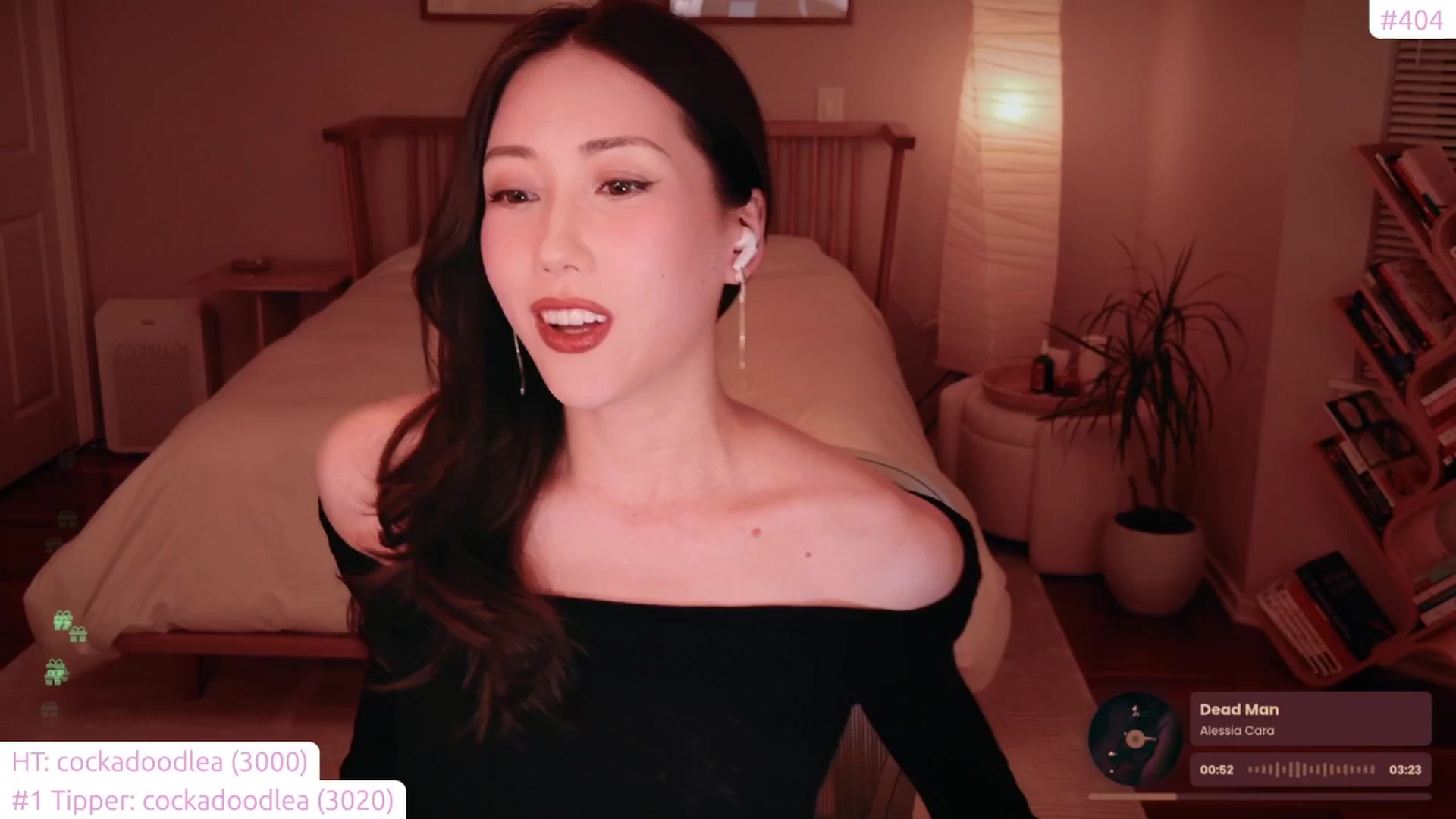 Gallery image thumbnail from lea_travels's myfreecams stream on, 03/02/2025, 06:20 image 2 of 20