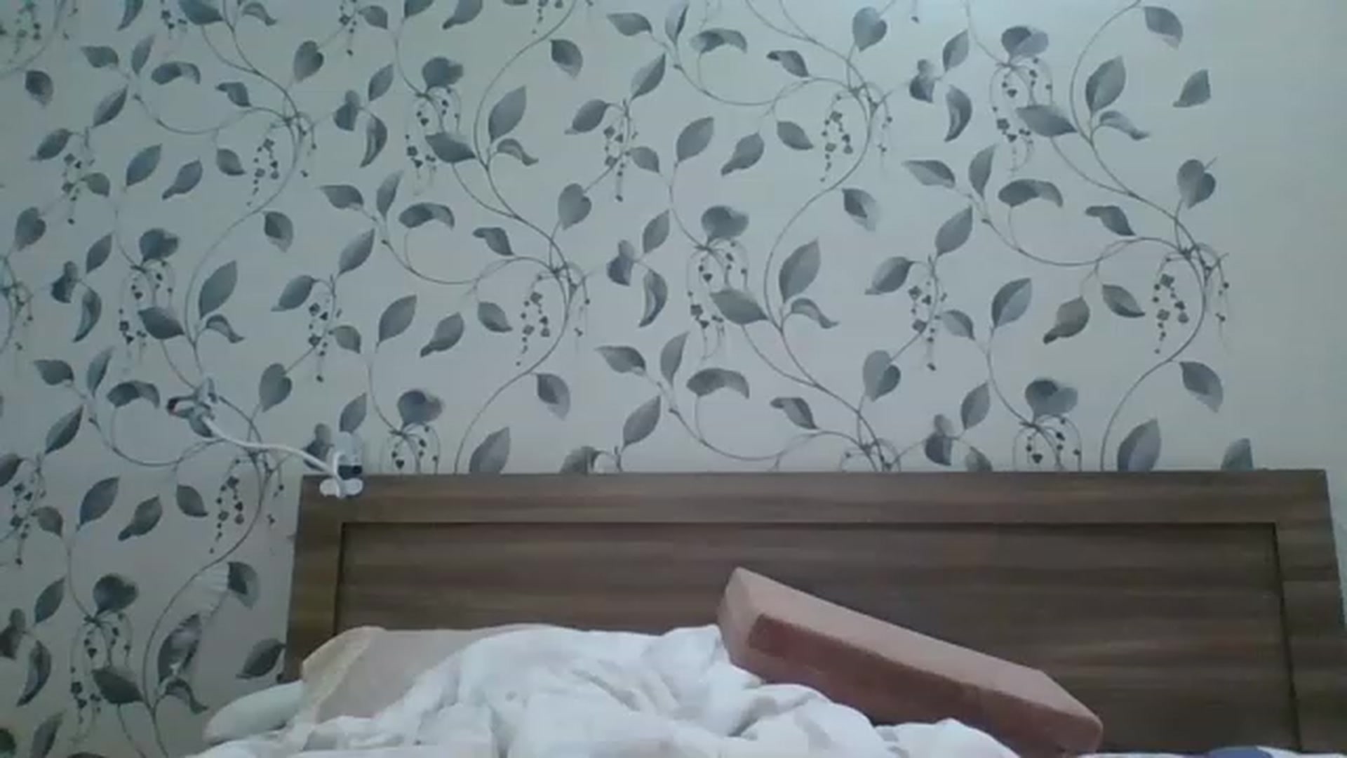 Gallery image thumbnail from leisanaqwerty's myfreecams stream on, 05/20/2023, 21:43 image 18 of 20