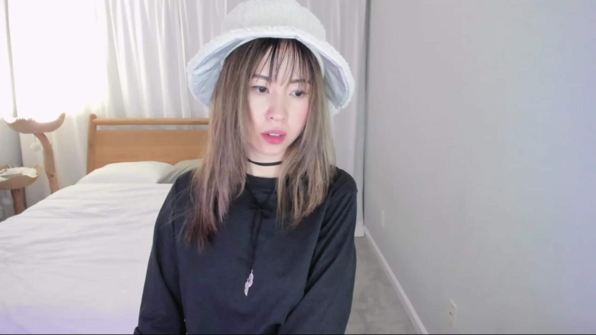 Gallery image thumbnail from lemon_'s myfreecams stream on, 01/04/2024, 02:43 image 20 of 20