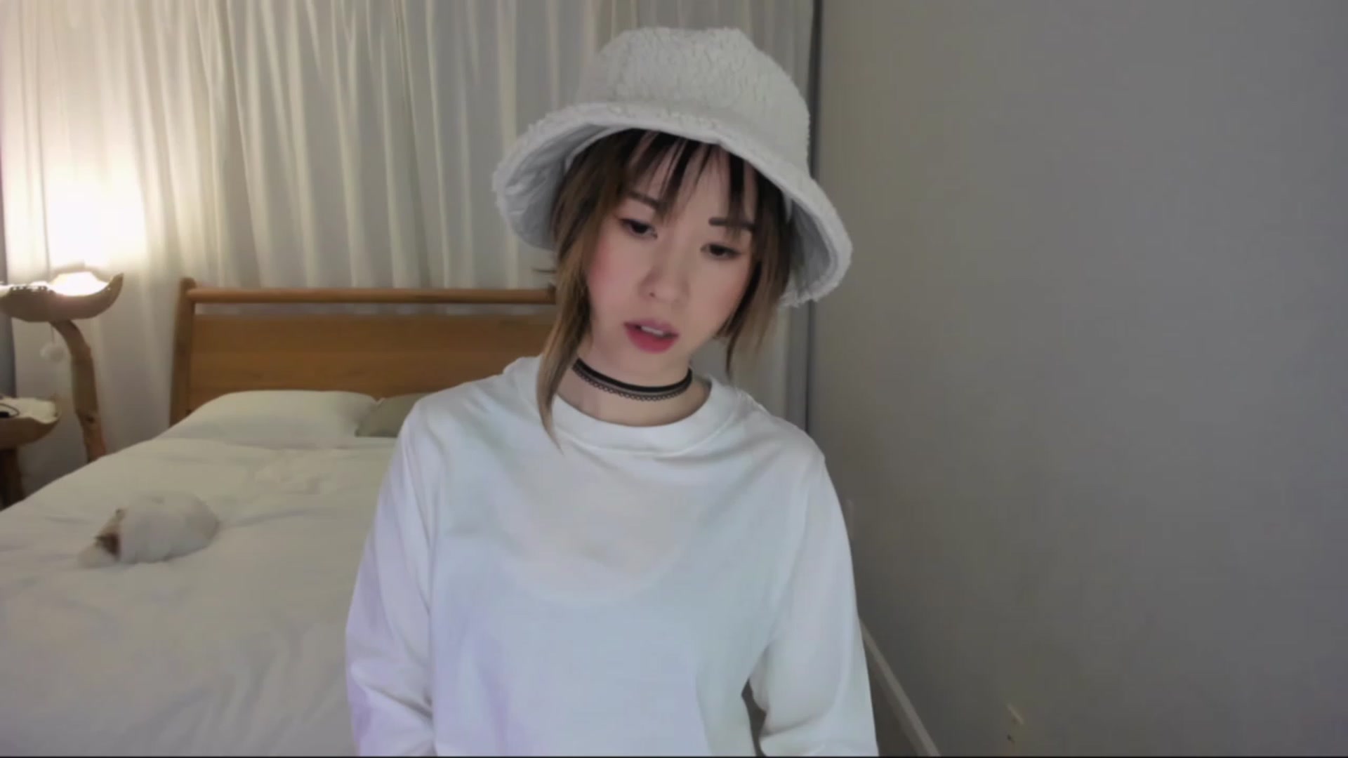 Gallery image thumbnail from lemon_'s myfreecams stream on, 01/06/2024, 05:17 image 1 of 20