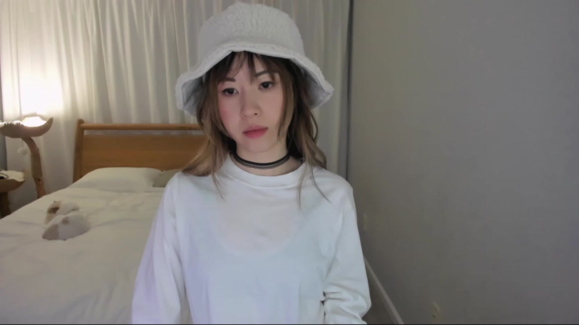 Gallery image thumbnail from lemon_'s myfreecams stream on, 01/06/2024, 05:17 image 16 of 20