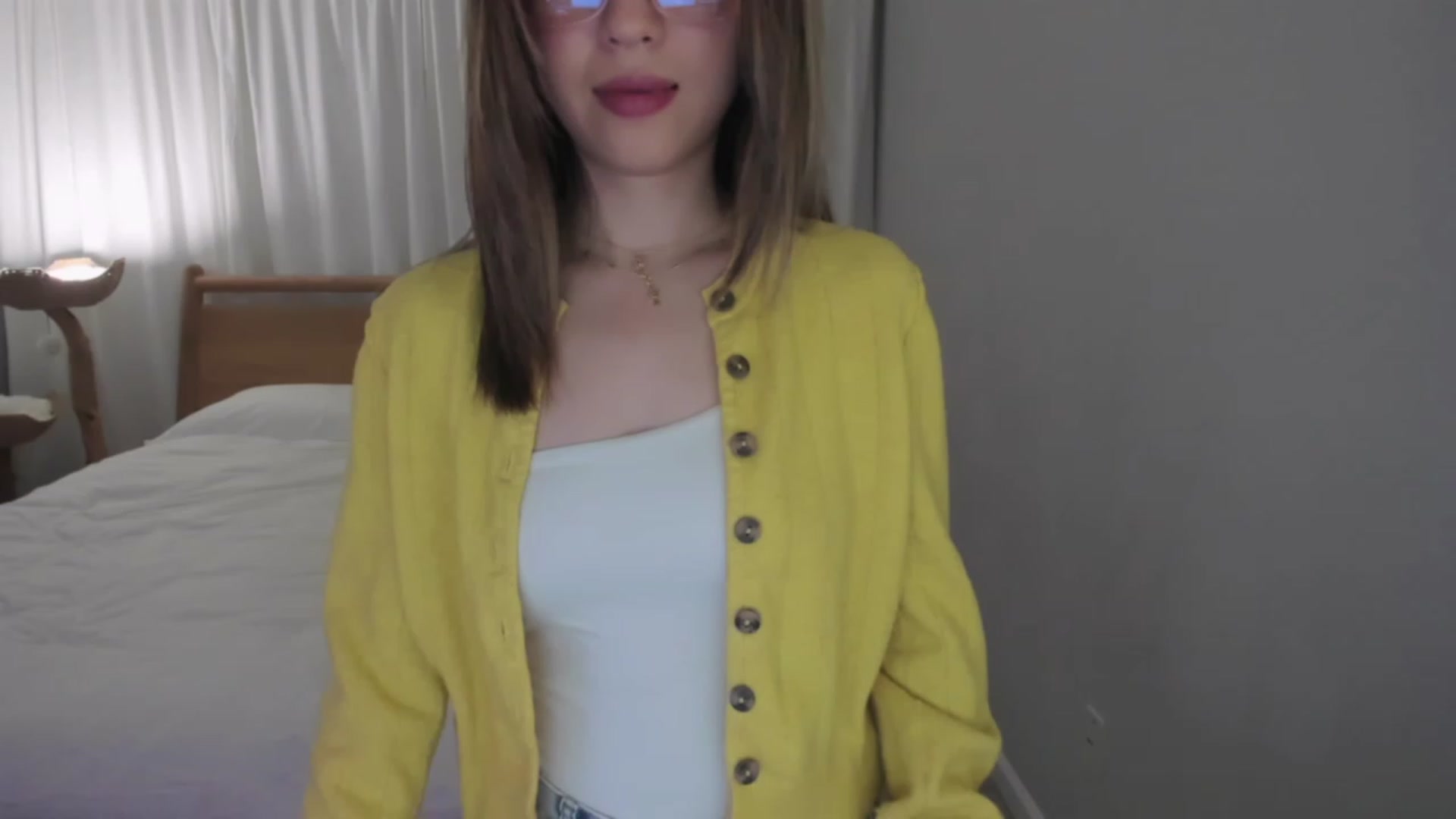 Gallery image thumbnail from lemon_'s myfreecams stream on, 01/07/2024, 04:30 image 2 of 20