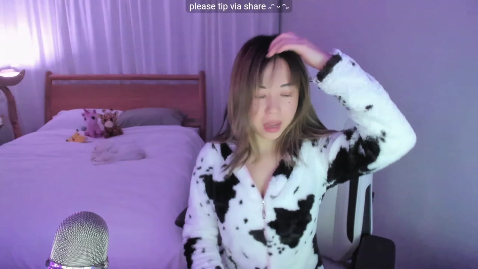 Gallery image thumbnail from lemon_'s myfreecams stream on, 01/09/2024, 24:20 image 12 of 20