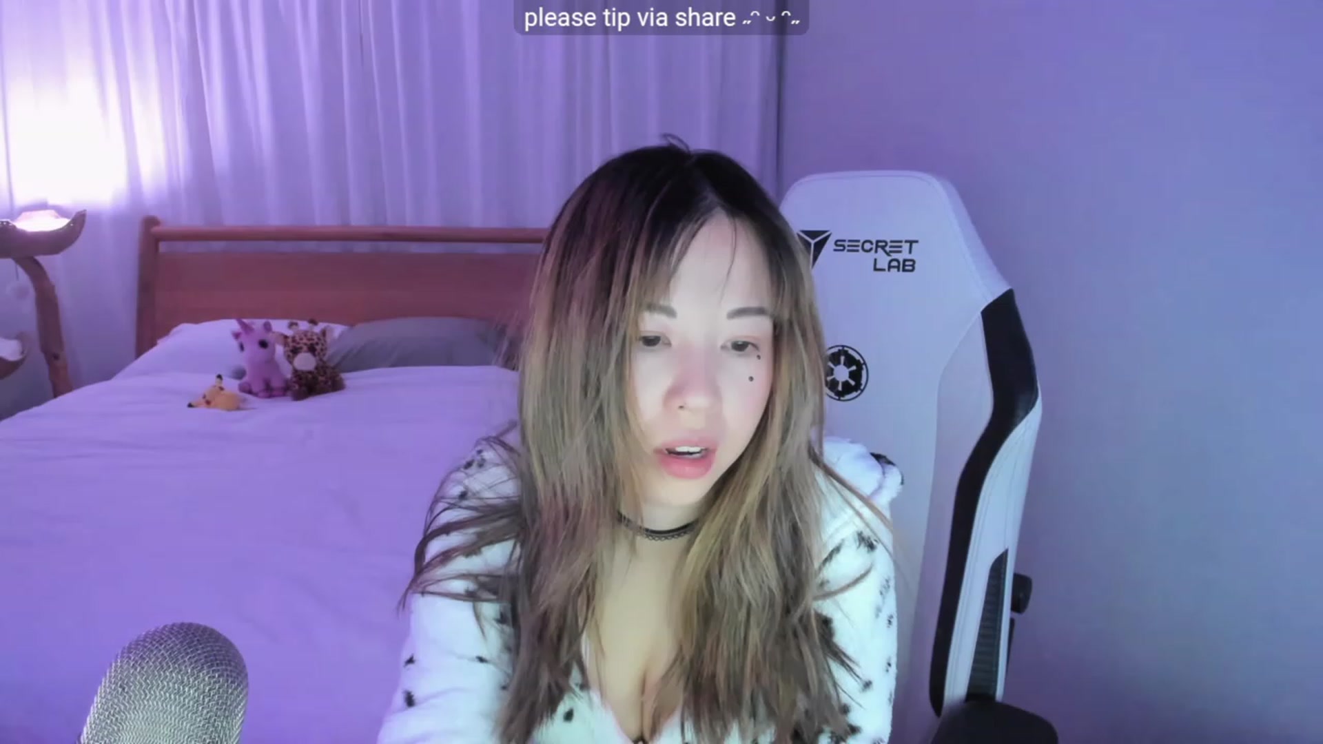 Gallery image thumbnail from lemon_'s myfreecams stream on, 01/09/2024, 03:48 image 19 of 20