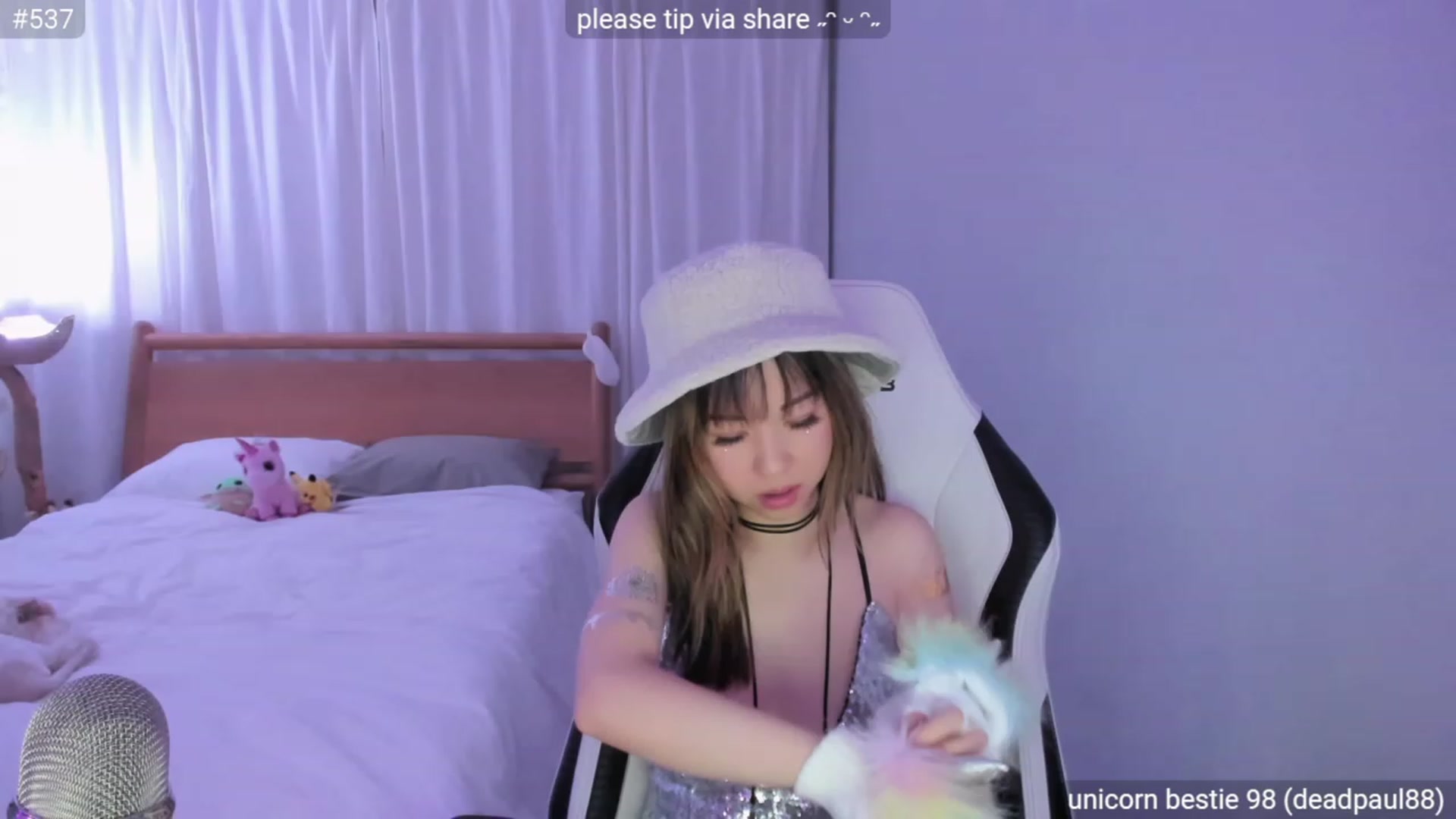Gallery image thumbnail from lemon_'s myfreecams stream on, 01/10/2024, 24:01 image 3 of 20