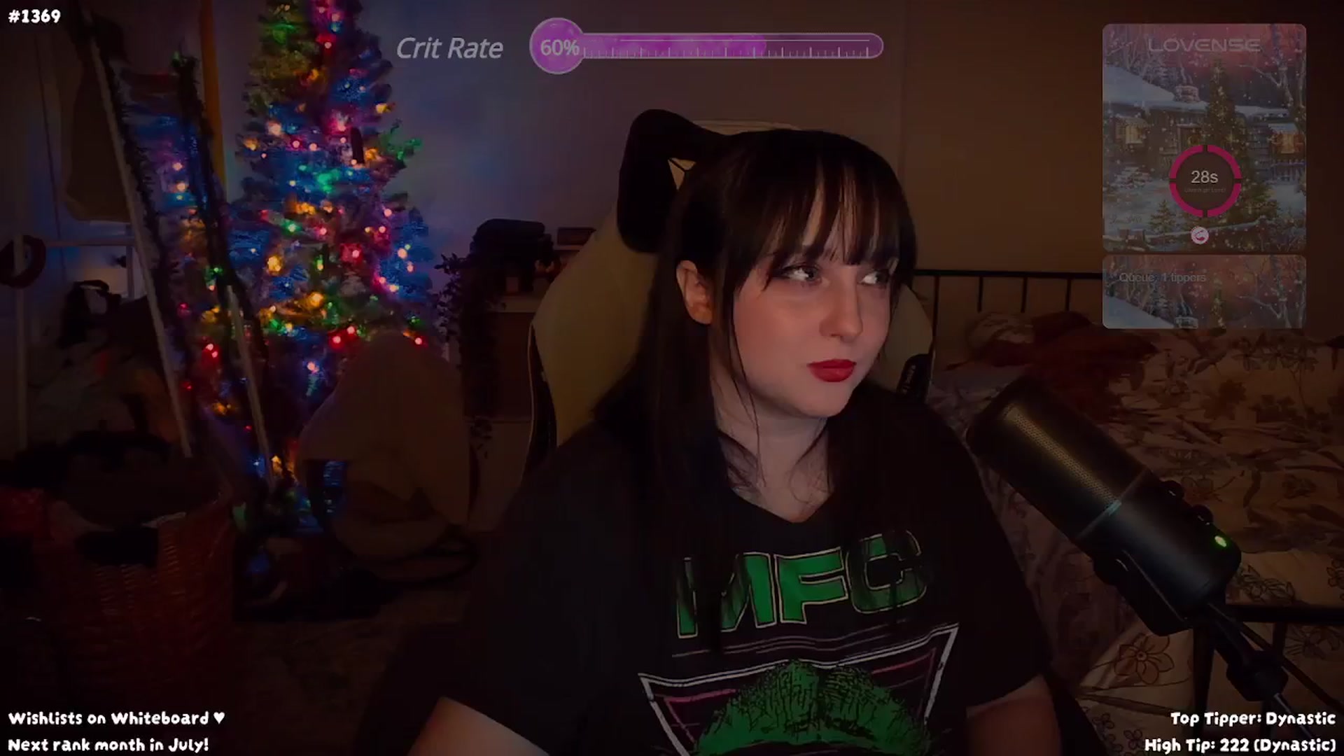 Gallery image thumbnail from letitsn0w's myfreecams stream on, 06/04/2024, 03:57 image 10 of 20