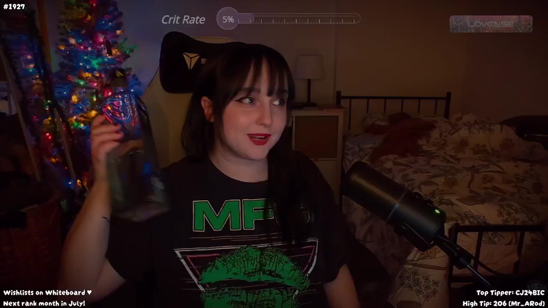Gallery image thumbnail from letitsn0w's myfreecams stream on, 06/04/2024, 03:57 image 1 of 20