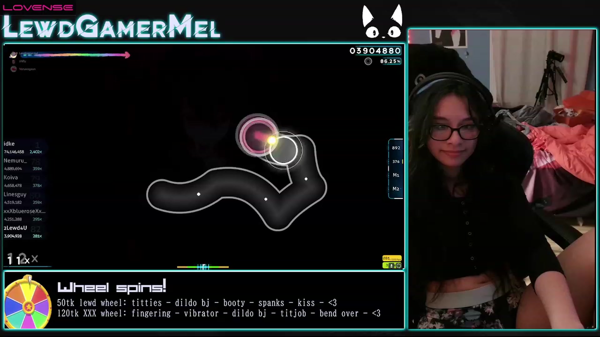 Gallery image thumbnail from lewdgamermel's myfreecams stream on, 11/17/2022, 09:20 image 8 of 20