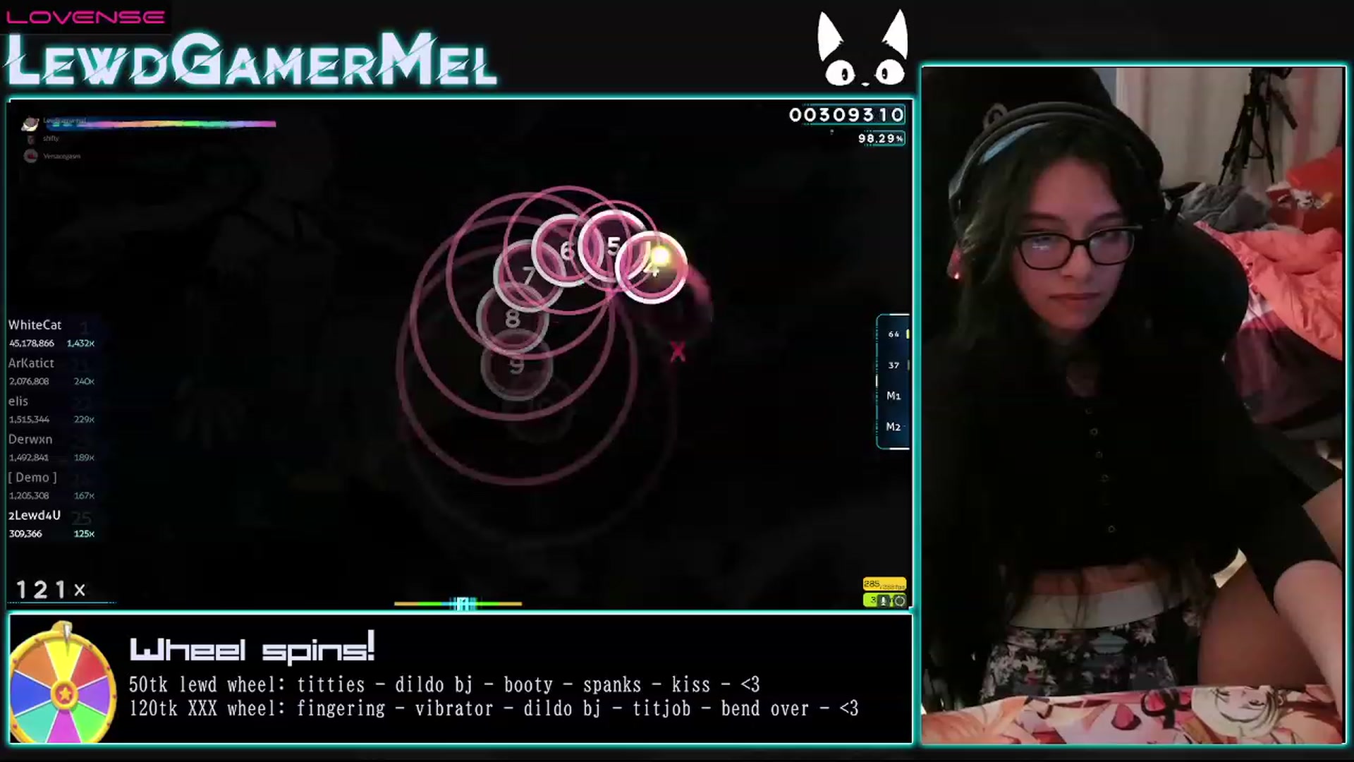 Gallery image thumbnail from lewdgamermel's myfreecams stream on, 11/17/2022, 09:20 image 11 of 20