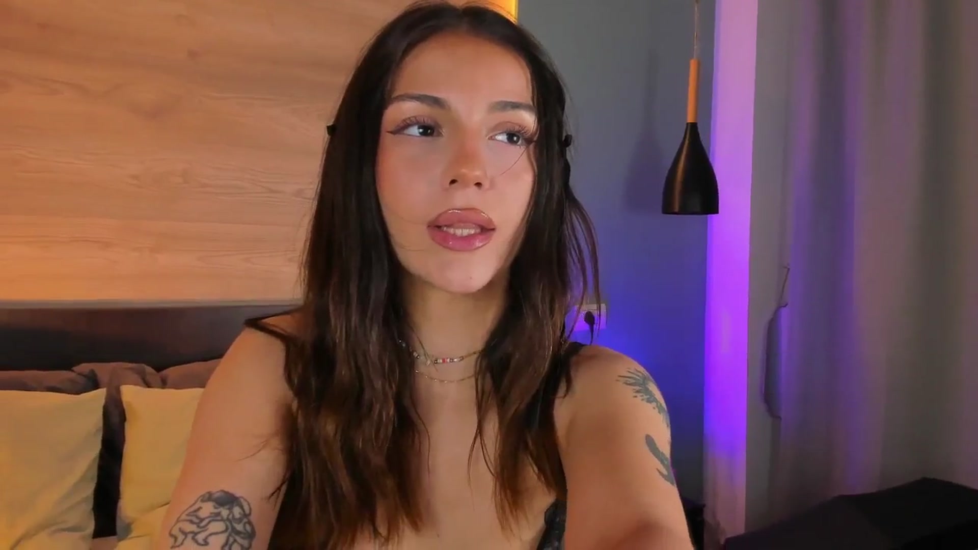 Gallery image thumbnail from lexira1n's myfreecams stream on, 02/11/2026, 12:08 image 20 of 20