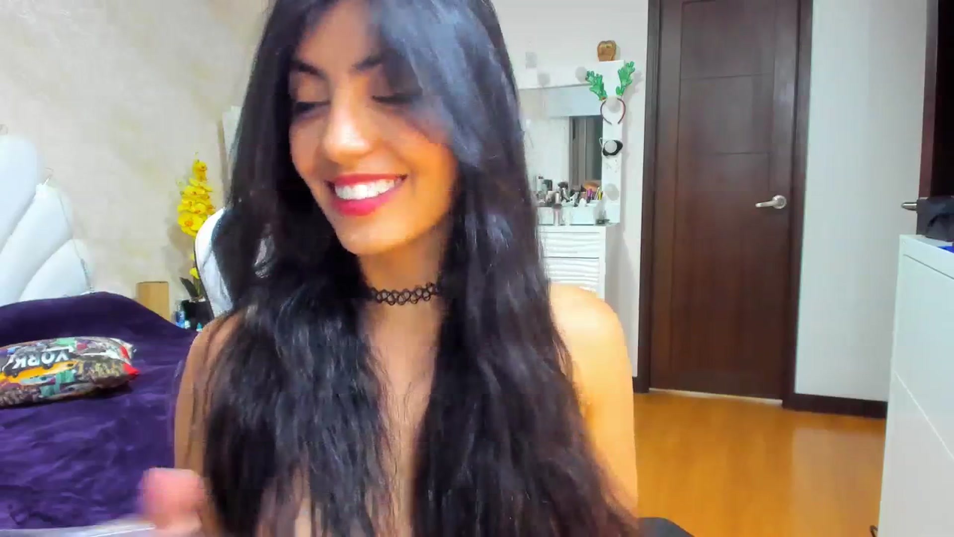 Gallery image thumbnail from leyla_blue's myfreecams stream on, 12/01/2023, 04:34 image 9 of 20