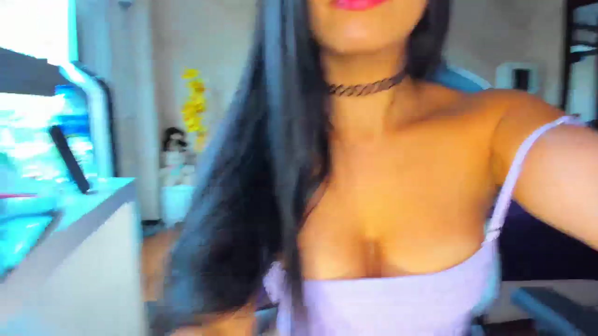 Gallery image thumbnail from leyla_blue's myfreecams stream on, 01/27/2024, 18:24 image 8 of 20