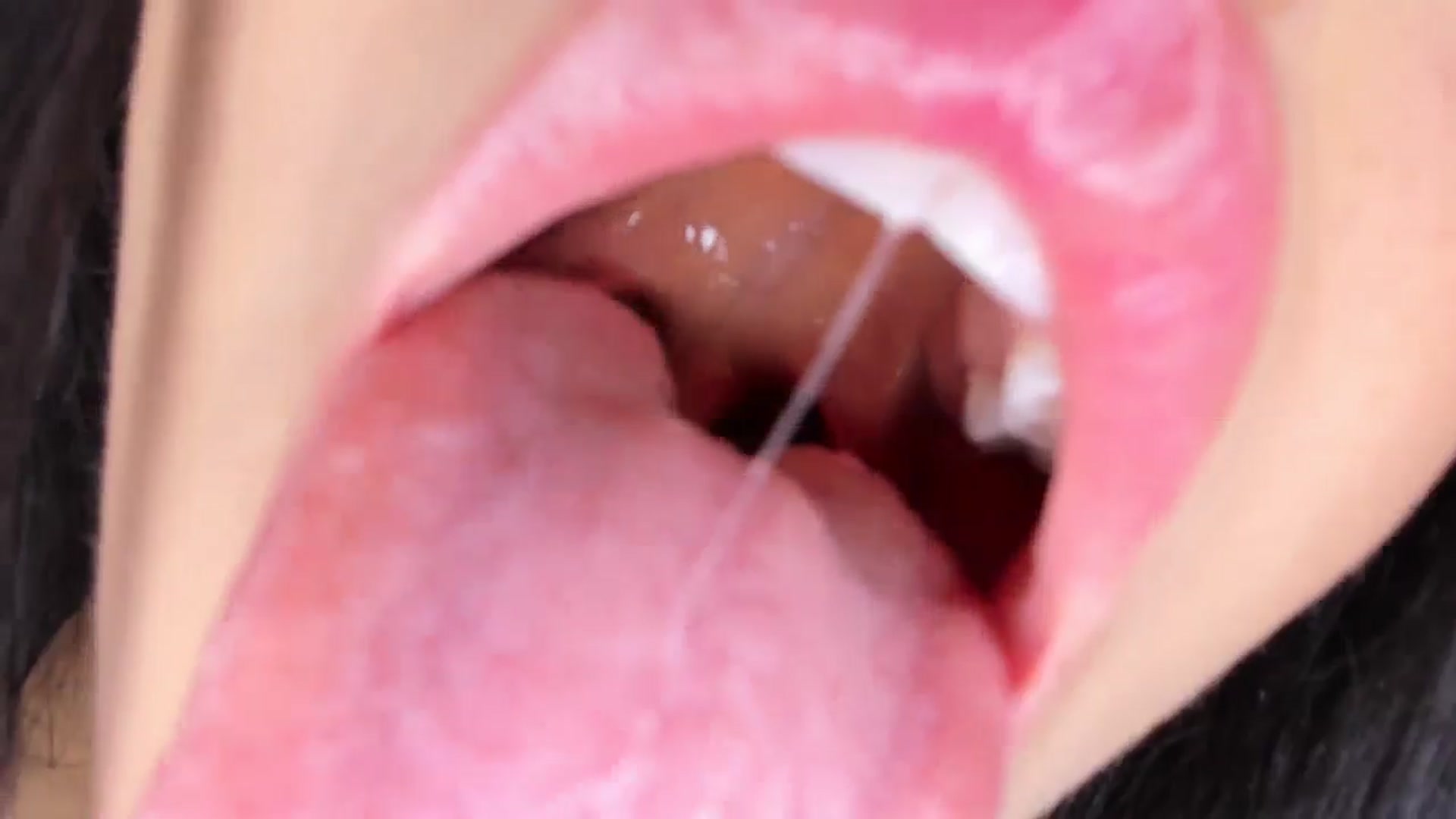 Gallery image thumbnail from leyla_blue's myfreecams stream on, 06/30/2024, 01:03 image 20 of 20