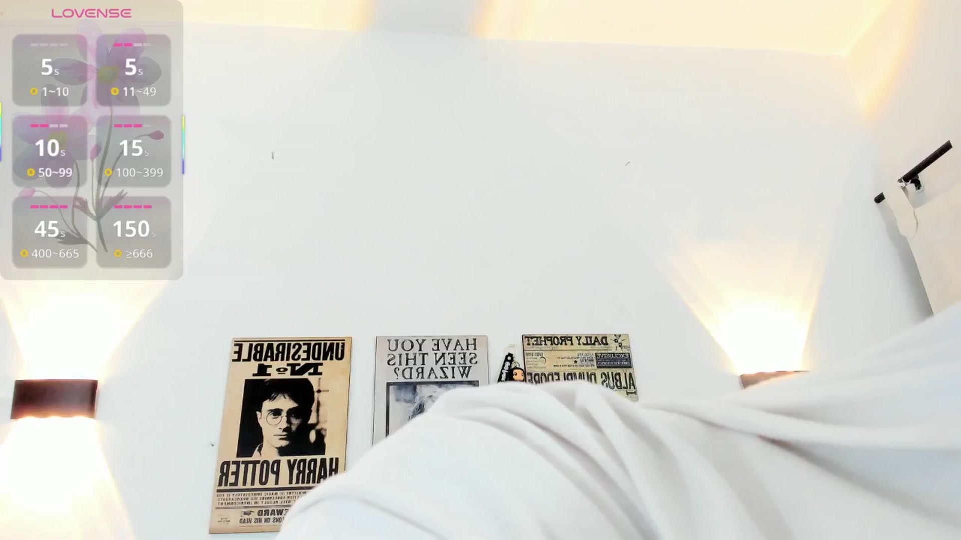 Gallery image thumbnail from liah01's myfreecams stream on, 04/13/2025, 12:38 image 16 of 20