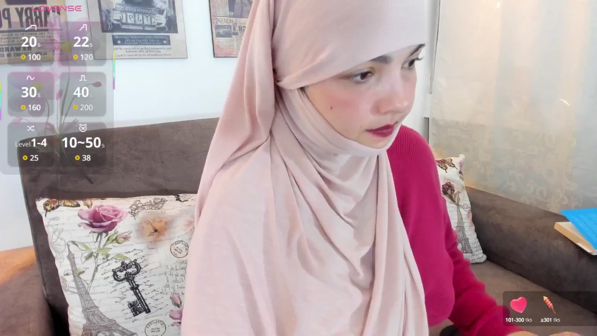 Gallery image thumbnail from liah01's myfreecams stream on, 04/14/2025, 22:35 image 7 of 20